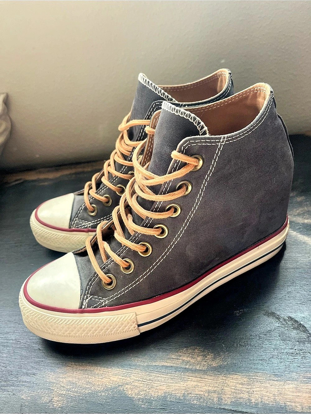 Converse All Star High Top Wedge Sneakers in Blue/Gray & White (Size 7)